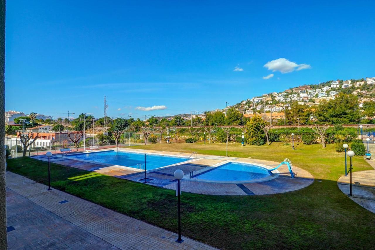 La Marina Sea Front By Hello Homes Sitges Exterior foto