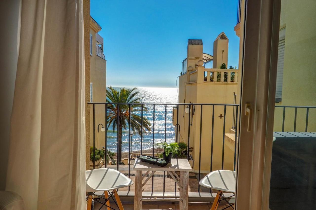 La Marina Sea Front By Hello Homes Sitges Exterior foto